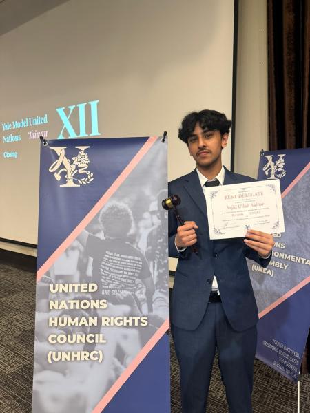 Yale Model United Nations XII Award