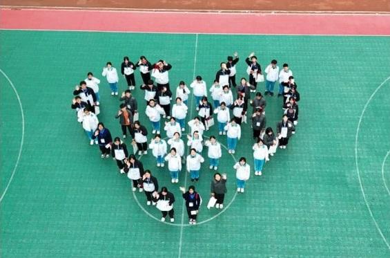 潮港少年，共繪青春——跨校社團交流，繪就文化共鳴