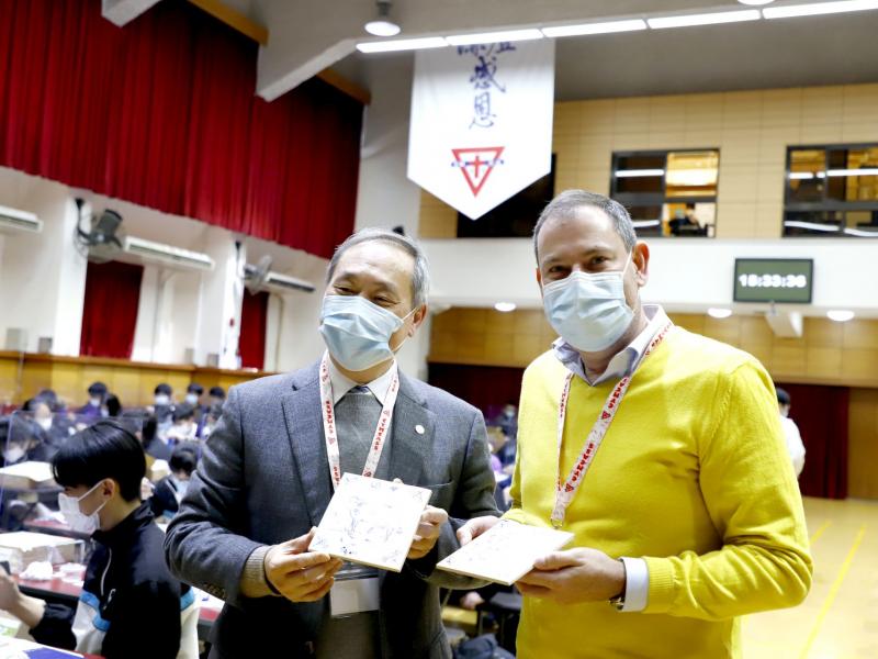 荷蘭傳統文化 — 藍瓷藝術工作坊