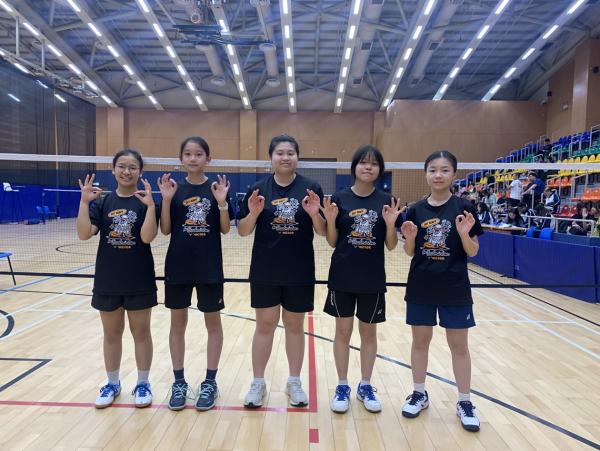 Inter-School Badminton Competition (Girls B) Champion 2023-2024