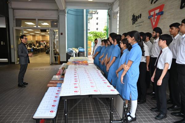 2526校外得獎紀錄（數學比賽大合照）