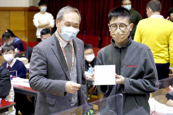 荷蘭傳統文化 — 藍瓷藝術工作坊