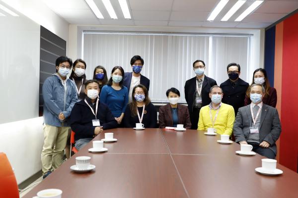 荷蘭傳統文化 — 藍瓷藝術工作坊