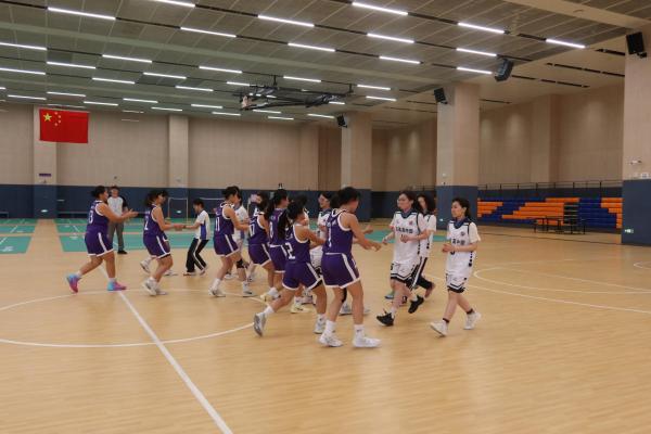 Visit to Shenzhen Senior High School (High School Campus)