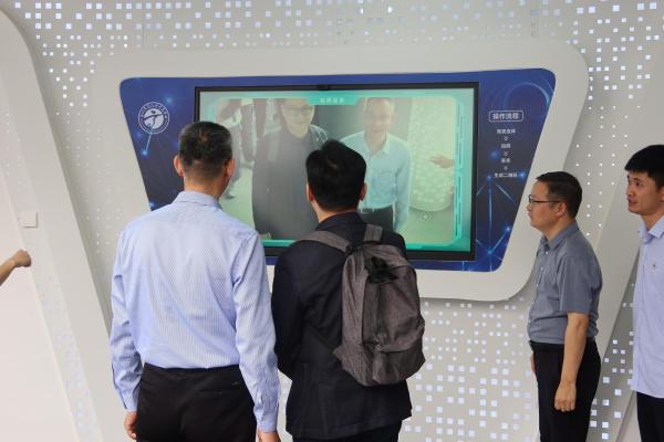 探訪深圳市高級中學高中園