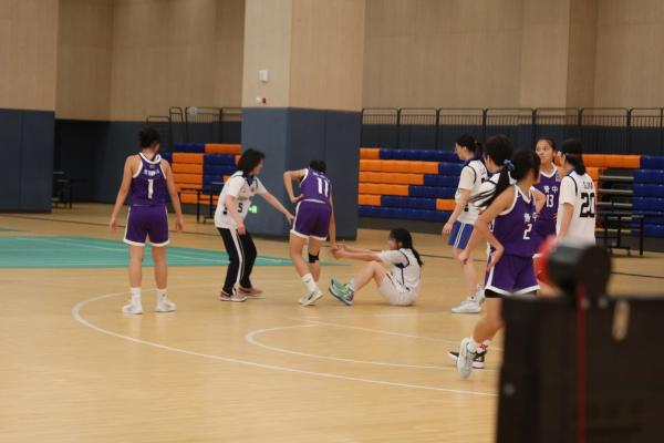 探訪深圳市高級中學高中園