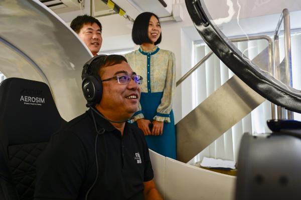 廣東省中學教師交流團訪校