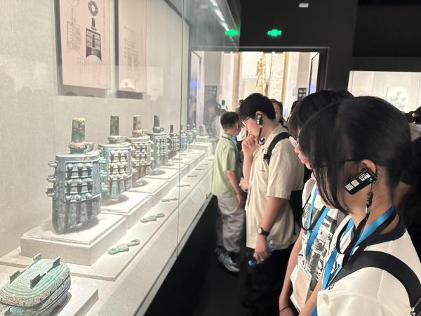 鄭州、洛陽及西安歷史文化探索之旅