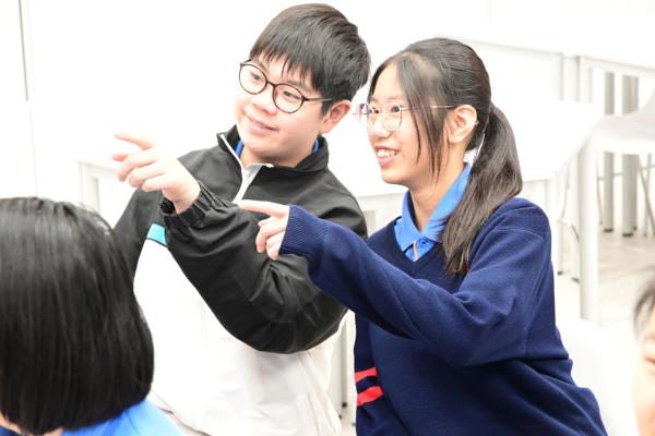 2025 與姊妹學校西安市第三十中學進行線上同遊, 探索皮影文化遺產