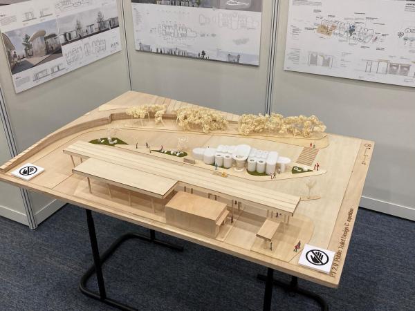 Visit to City Gallery (Central)