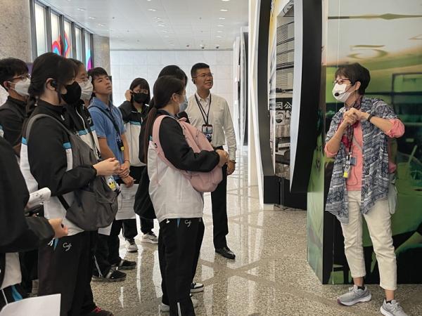 S4: A museum trip to Hong Kong Heritage Museum