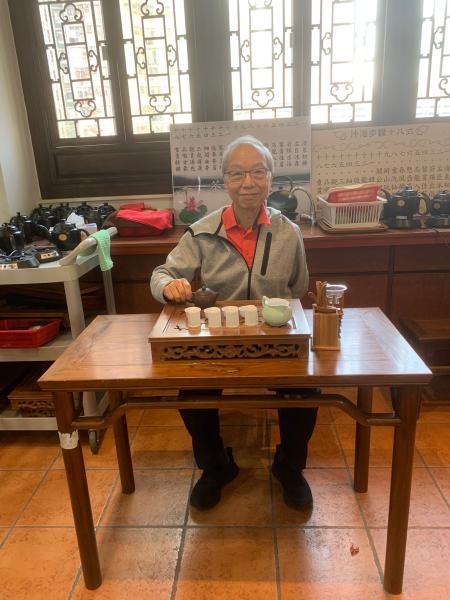 Former Principal Joe Chan visited Ching Chung