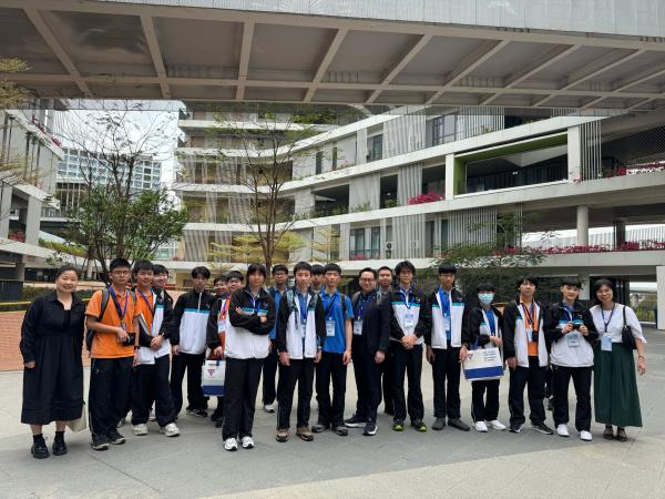 Inter-school Nansha Educational Innovation and Technology Exchange Tour.