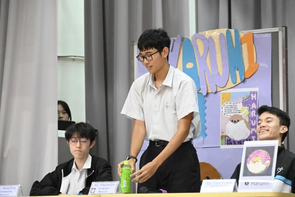 Students_Association_Debate