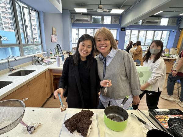 製作聖誕樹幹蛋糕