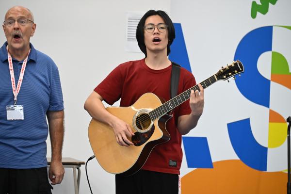 短宣隊訪校