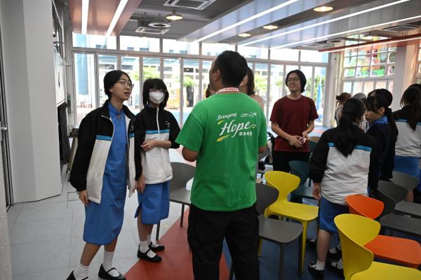 短宣隊訪校