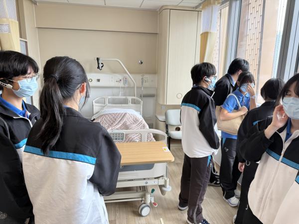 參觀香港中醫醫院