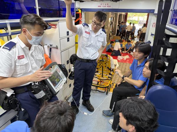 S4新高中體育科:「參觀流浮山救護站：體驗活動」