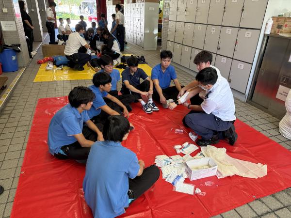 S4新高中體育科:「參觀流浮山救護站：體驗活動」