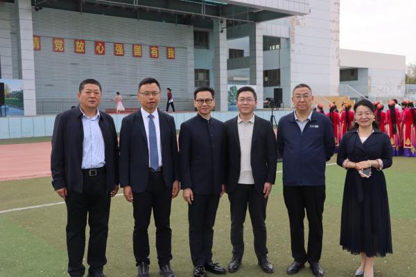 Xinjiang Production and Construction Corps Seventh Division Senior High School (Sister School)