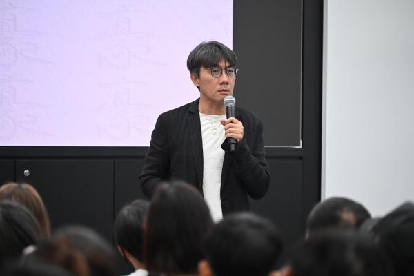 Teaching Parents to Be Parents – Ben Sir with You: Shall We Play