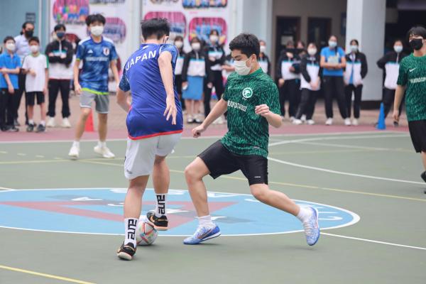 卡塔爾世界盃足球賽_中三級